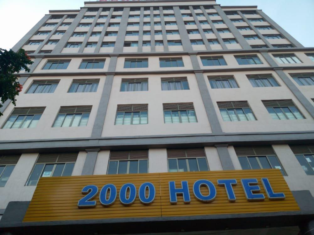 2000 Hotel Downtown Кигали Екстериор снимка